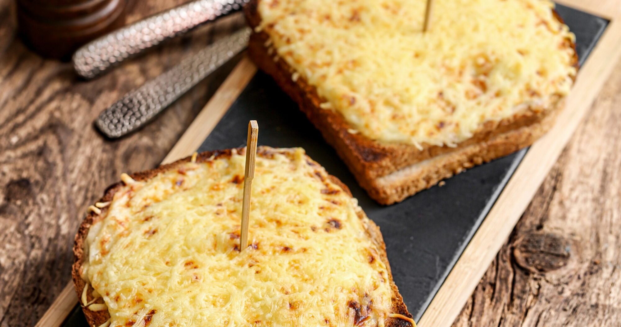 croque monsieur oignons confits